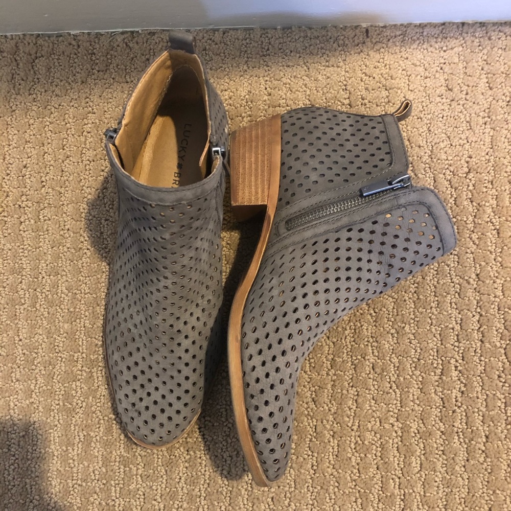 Lucky brand gray booties